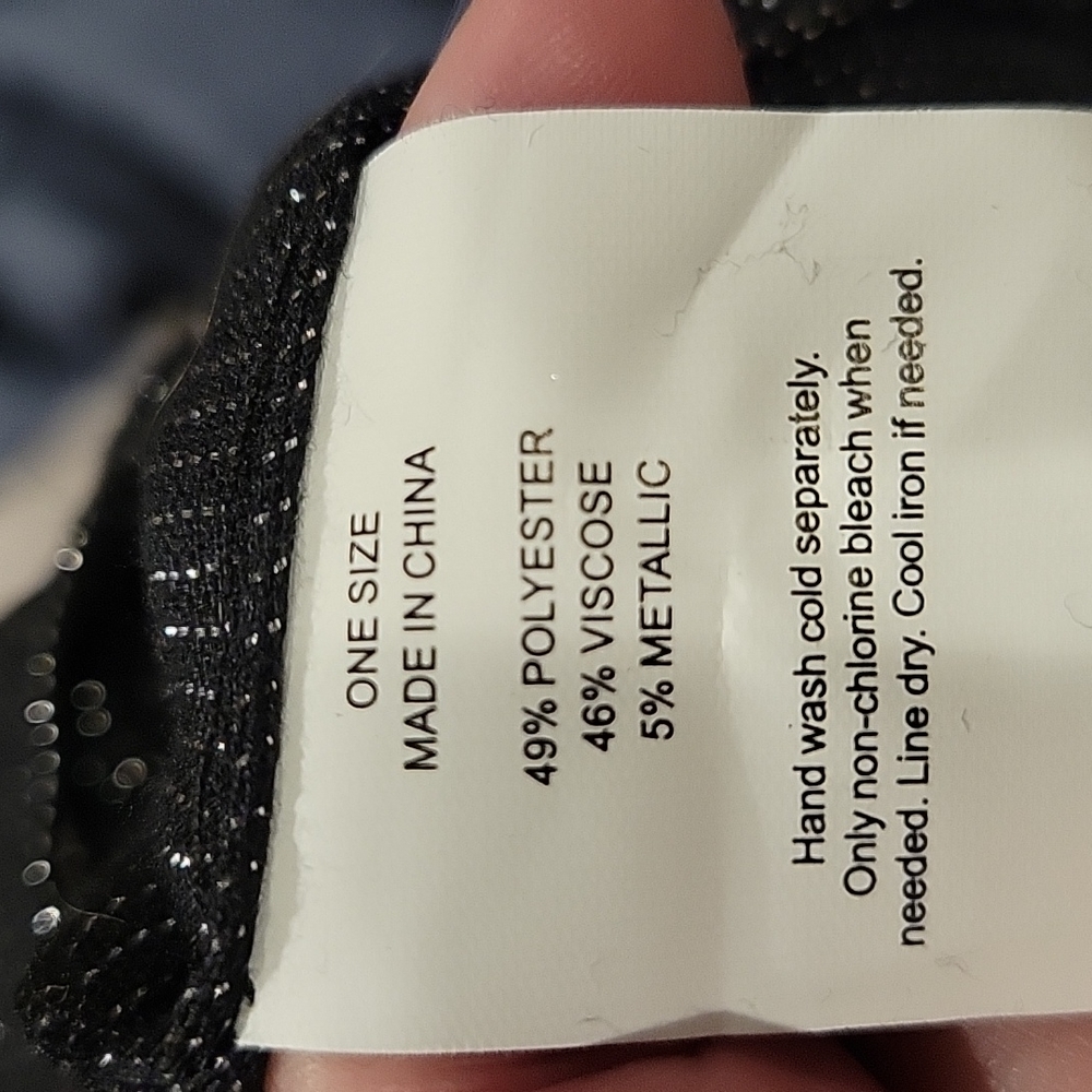 George Infinity Scarf - Picture 3 of 4